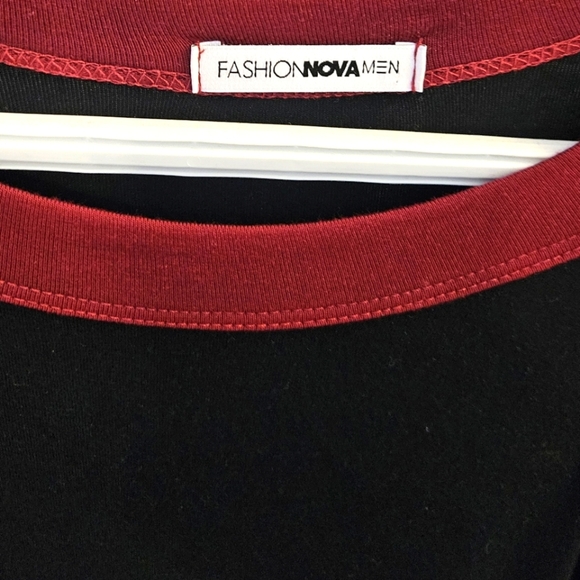 Red & Black Raglan  Long Sleeve Tee (Large) - Picture 3 of 3